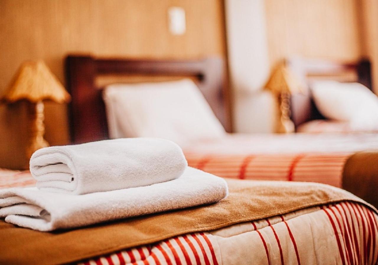Las Tholas Hotel Uyuni Dış mekan fotoğraf